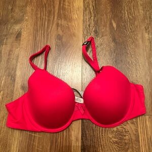 Victoria’s Secret bra